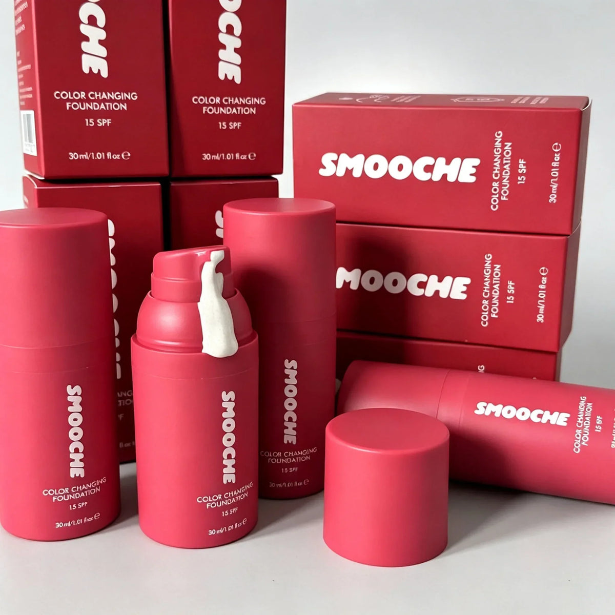 Smooche SPF15 Color Changing Liquid Foundation Lightweight Self Adjusting Skin Tone Match Moisturizing Natural Glow Makeup Base VXN Beauty