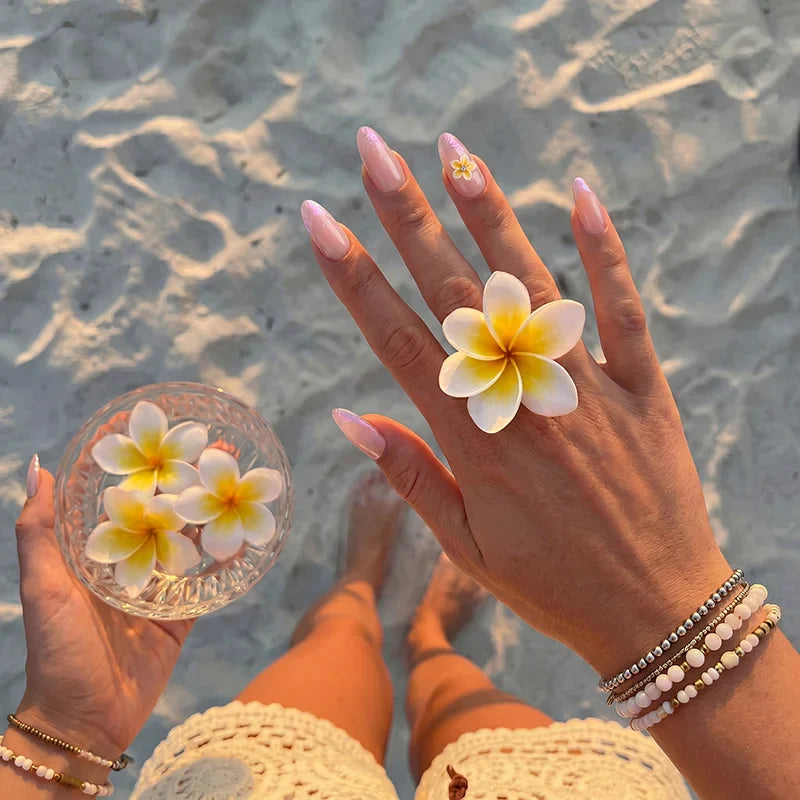 Aloha Lei Almond Nails - Soft Gel Press On