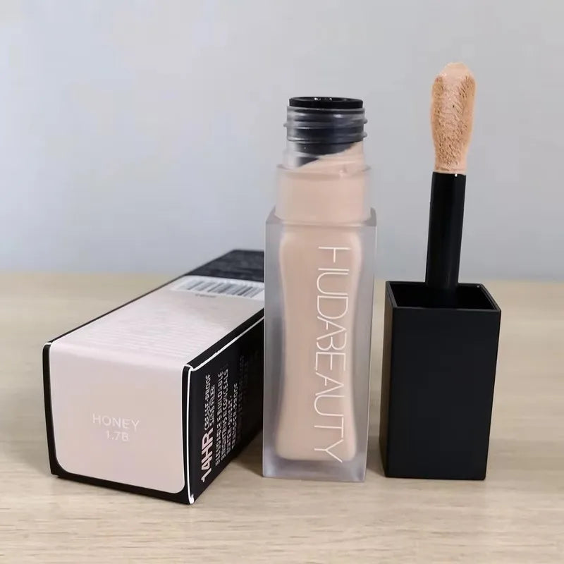 Huda Beauty Oil Control Matte Liquid Foundation High Concealer Cream Quality Concealer Cream VXN Beauty