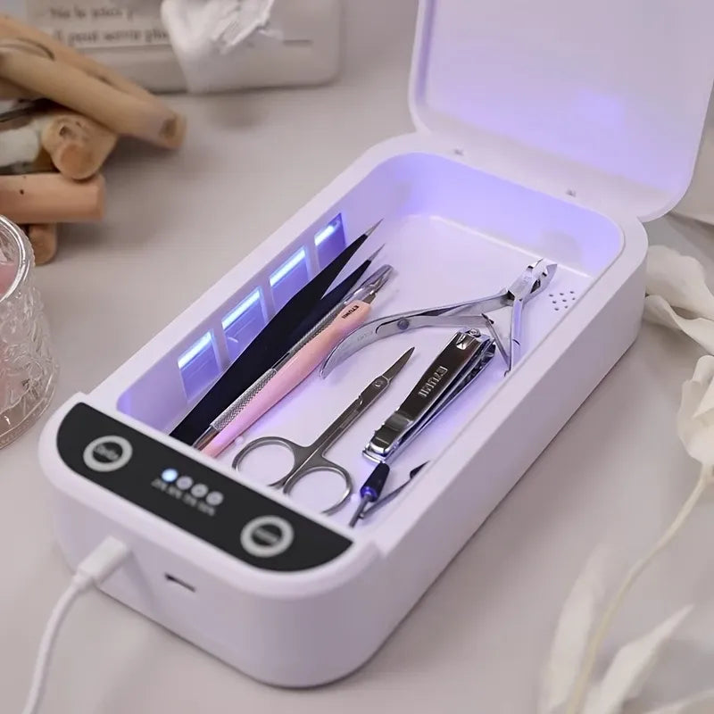 Portable Nail Disinfection Box, USB powered. Built‑in UV fast sterilization, suitable for nail and tattoo tools, PVC/plastic material, the ideal hygiene assistant for salons and studios. VXN Beauty
