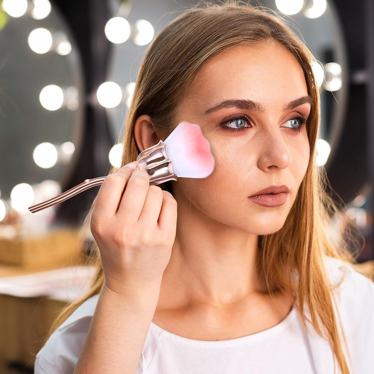 1 PCS Nail Duster Brush Pink Soft Rose Makeup Brushes Acrylic Nail Arts Manicure Dust Cleaner Brush Nails Art Dust Blush Brushes for Nails Trimming Cleaning Salon and Household Use VXN Beauty